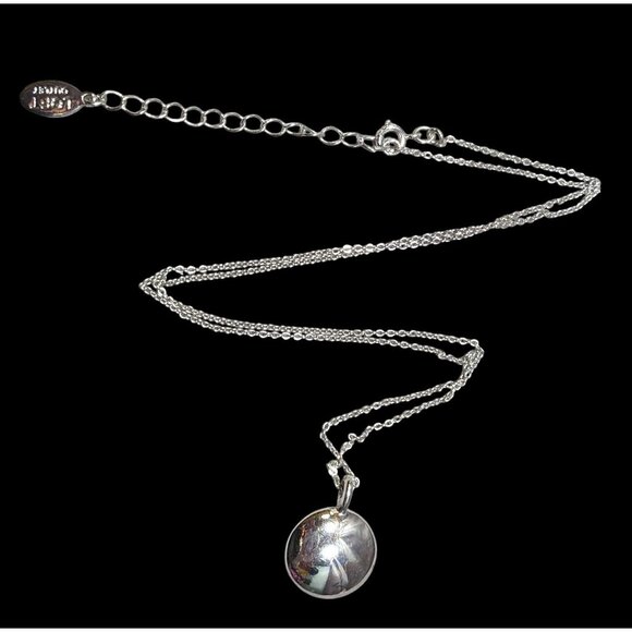 Loft Outlet Preppy Modern Silver Tone Pendant Necklace - Picture 1 of 6